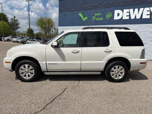 White 2010 Mercury Mountaineer Base