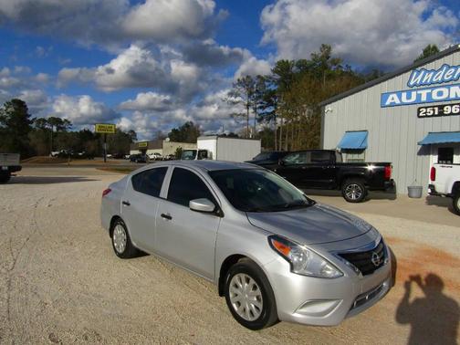 2017 Nissan Versa S