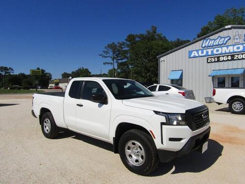 Glacier White 2022 Nissan Frontier S