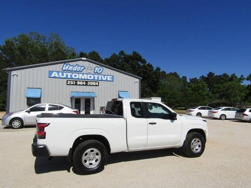Glacier White 2022 Nissan Frontier S