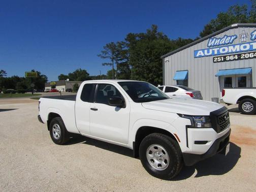 Glacier White 2022 Nissan Frontier S