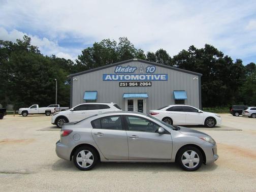 Liquid Silver Metallic 2013 Mazda Mazda3 i Sport