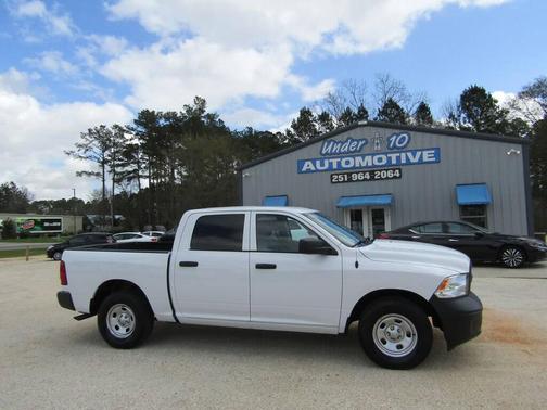Bright White Clearcoat 2022 RAM 1500 Tradesman