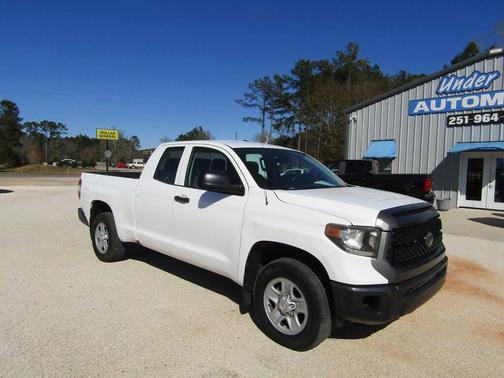 Super White 2018 Toyota Tundra SR