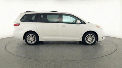 2015 Toyota Sienna XLE Premium