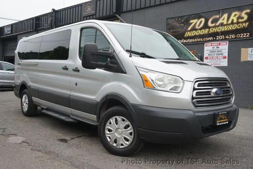 Ingot Silver Metallic 2016 Ford Transit-350 XLT