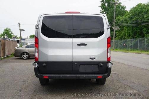 Ingot Silver Metallic 2016 Ford Transit-350 XLT