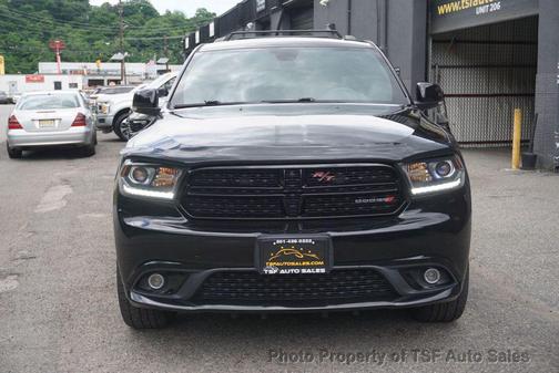 DB Black Crystal Clearcoat 2017 Dodge Durango GT