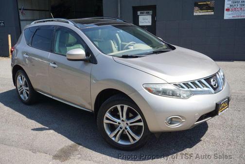 2010 Nissan Murano LE