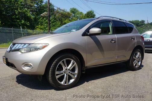 2010 Nissan Murano LE