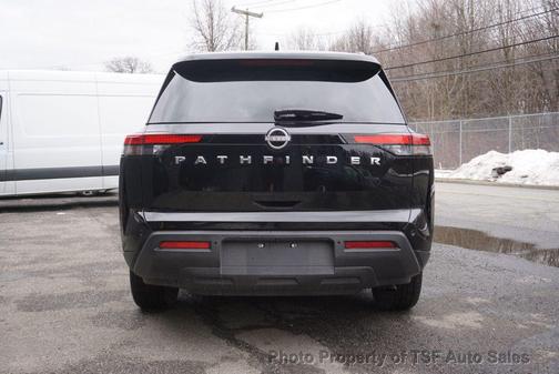 2025 Nissan Pathfinder SV FWD