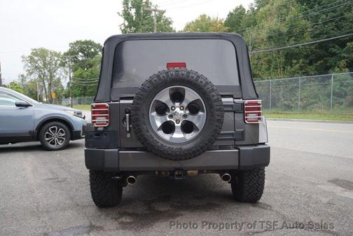 2016 Jeep Wrangler Sahara