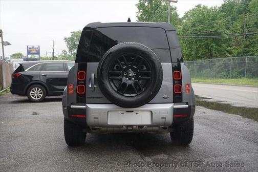 2022 Land Rover Defender 110 S