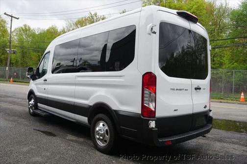 2022 Ford Transit-350 XLT
