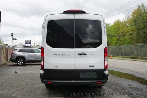 2022 Ford Transit-350 XLT