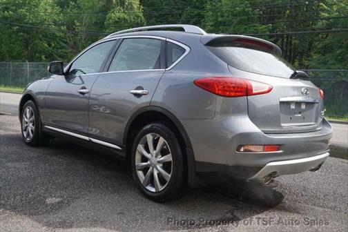 2017 INFINITI QX50 Base