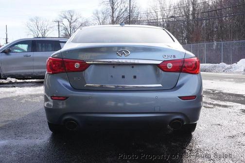 2015 INFINITI Q50 Sport