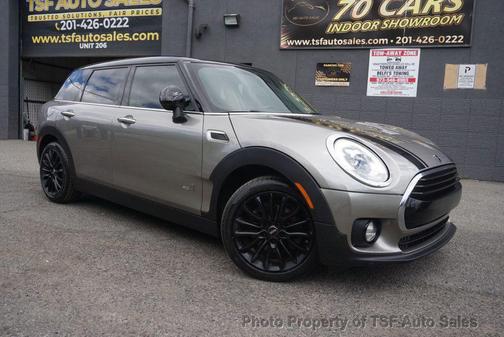 Melting Silver Metallic 2017 MINI Clubman Cooper