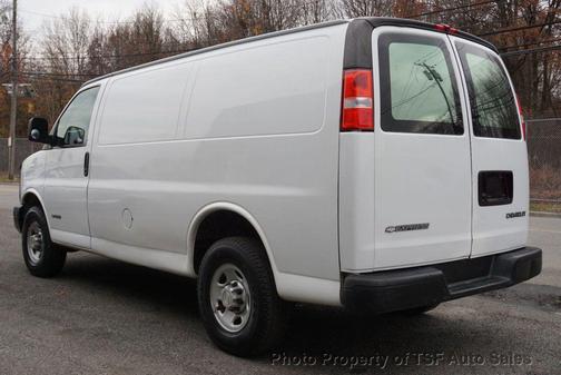 2006 Chevrolet Express 2500 Base