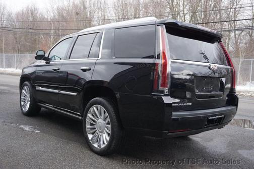 2016 Cadillac Escalade Platinum