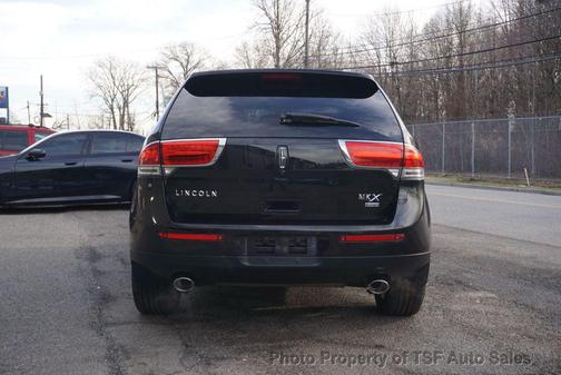 2015 Lincoln MKX Base