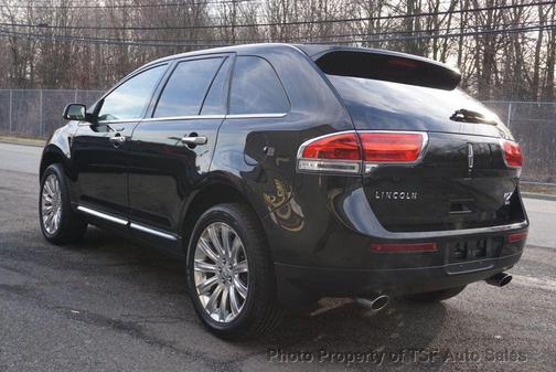 2015 Lincoln MKX Base
