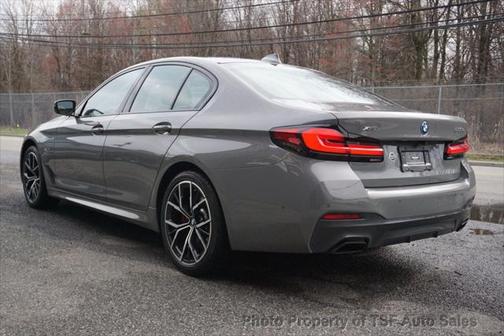 2022 BMW 530e Base