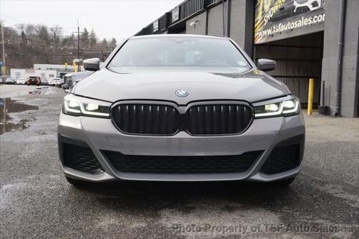 2022 BMW 530e Base