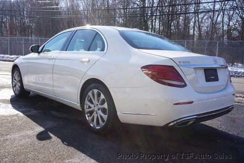 2017 Mercedes-Benz E-Class 4MATIC