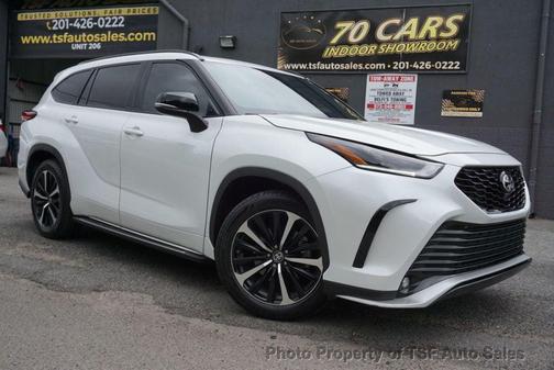 2022 Toyota Highlander XSE