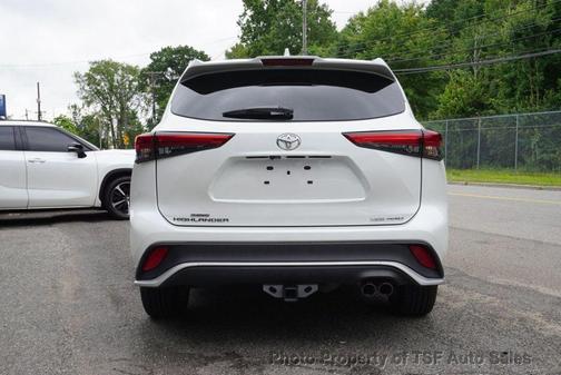 2022 Toyota Highlander XSE