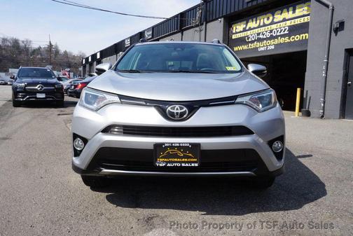 Silver Sky Metallic 2017 Toyota RAV4 XLE