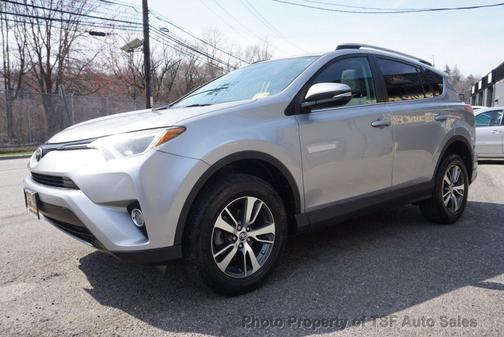 Silver Sky Metallic 2017 Toyota RAV4 XLE