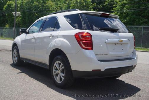 Summit White 2017 Chevrolet Equinox 1LT
