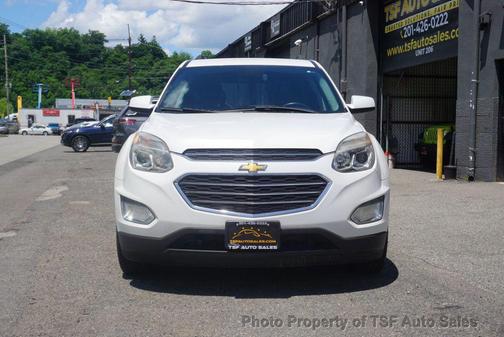 Summit White 2017 Chevrolet Equinox 1LT