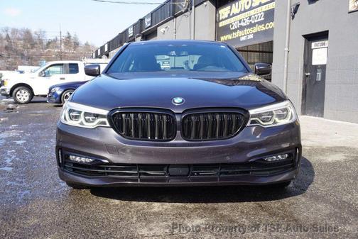 2018 BMW 530 530i
