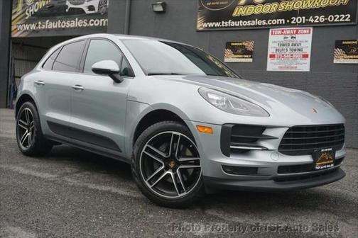 2020 Porsche Macan Base