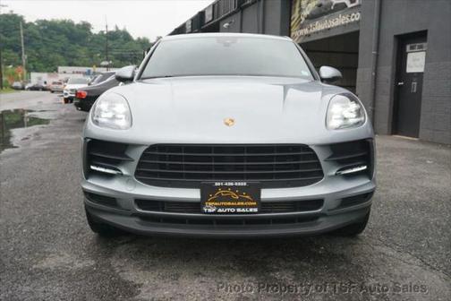 2020 Porsche Macan Base