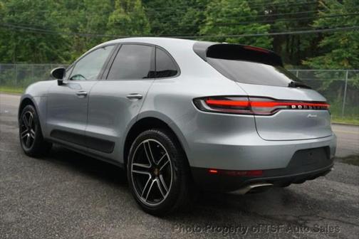 2020 Porsche Macan Base