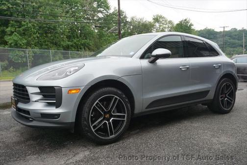 2020 Porsche Macan Base