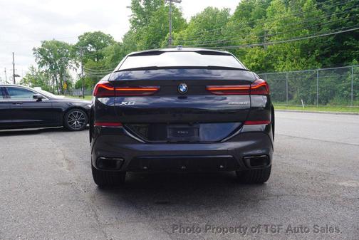 Black Sapphire Metallic 2024 BMW X6 xDrive40i