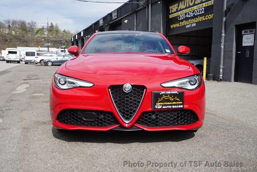 Alfa Rosso 2020 Alfa Romeo Giulia Ti Sport