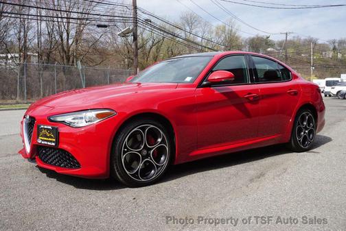 Alfa Rosso 2020 Alfa Romeo Giulia Ti Sport