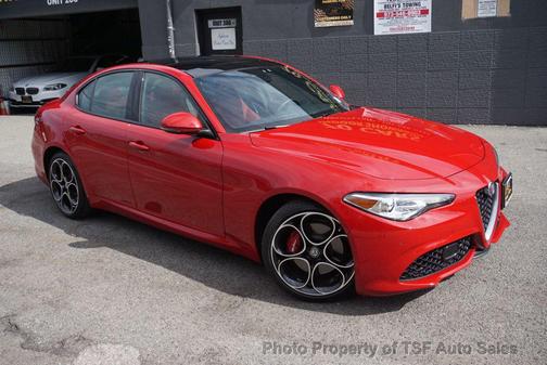 Alfa Rosso 2020 Alfa Romeo Giulia Ti Sport