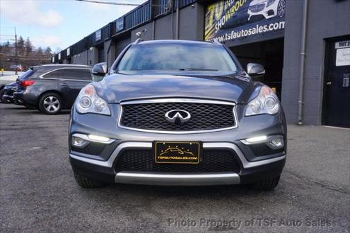2017 INFINITI QX50 Base
