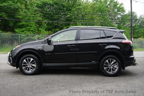2016 Toyota RAV4 Hybrid XLE