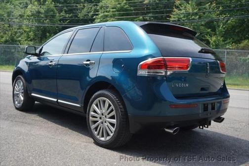 2011 Lincoln MKX Base
