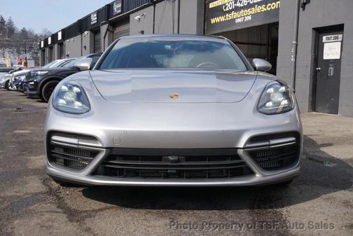 2018 Porsche Panamera Turbo