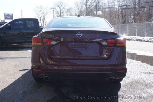 2025 Nissan Altima SV AWD