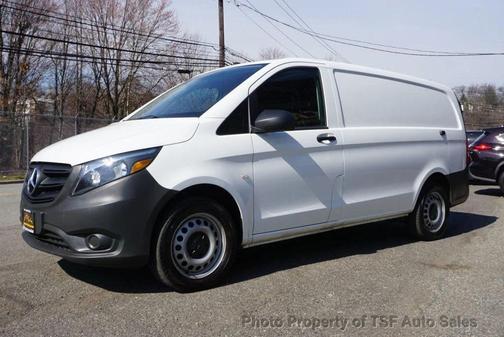 2023 Mercedes-Benz Metris Base